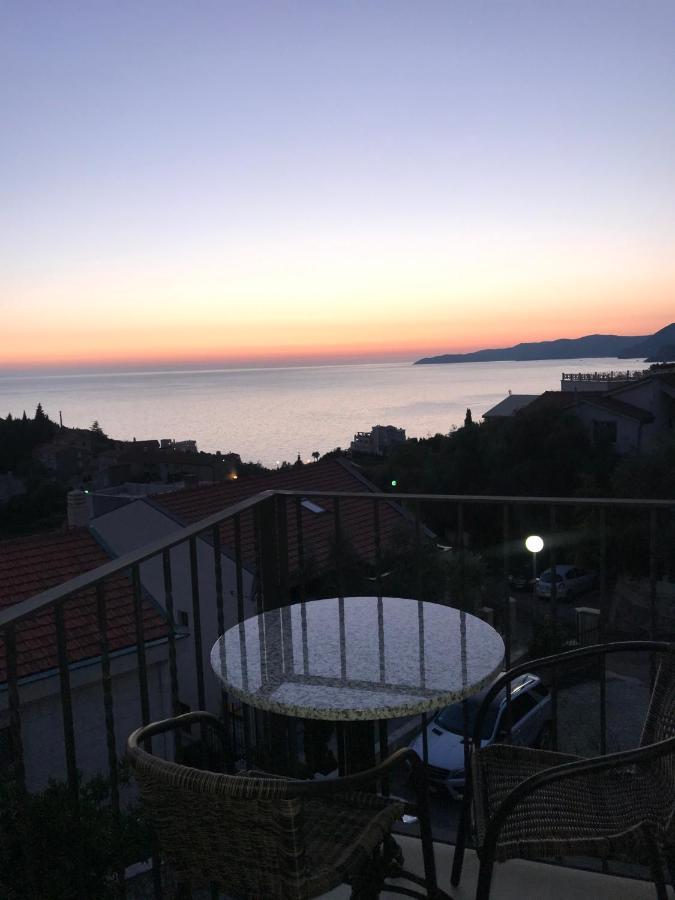 Rezevici Boutique Villa Petrovac 外观 照片
