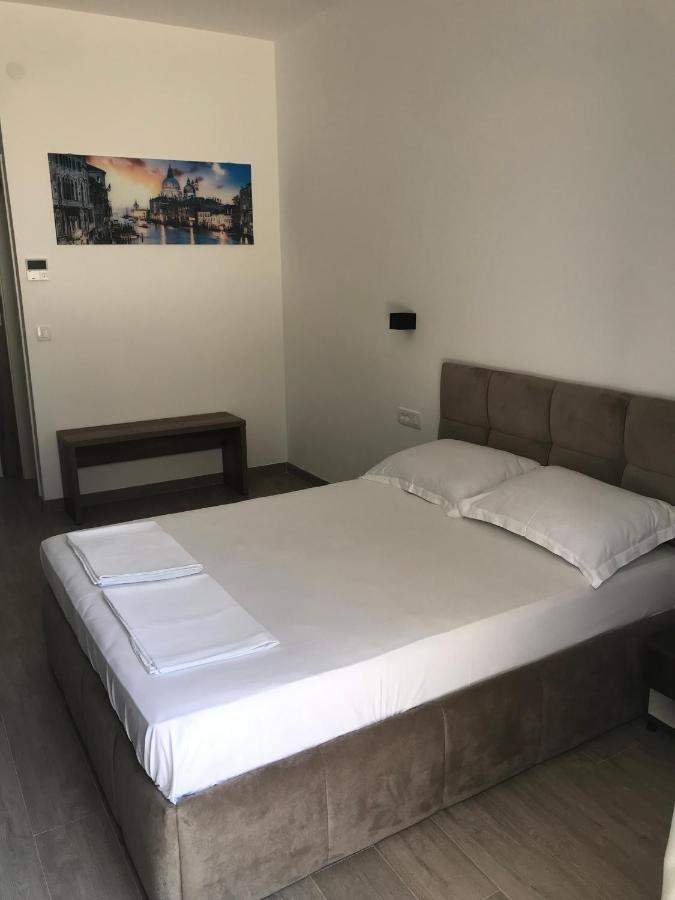 Rezevici Boutique Villa Petrovac 外观 照片